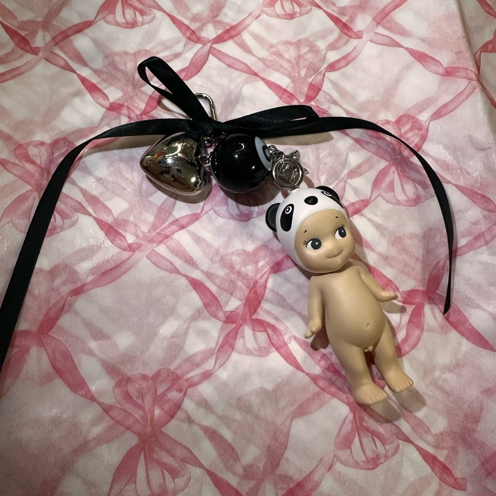 Sonny Angels panda keychain🐼
